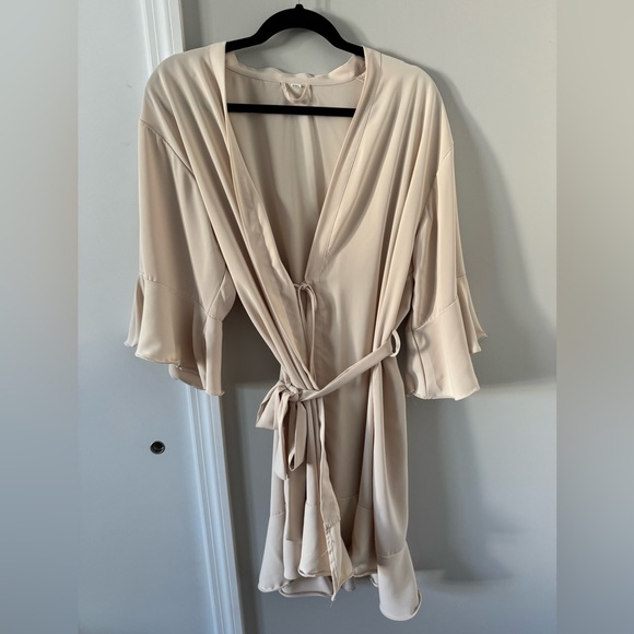 Cream Colored Robe with Ruffle Sleeves and Ruffle Hem - Picture 1 of 6
